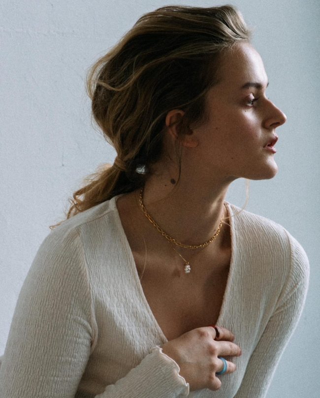 FE1A0D7D-0773-4821-85F7-02DBF114A514